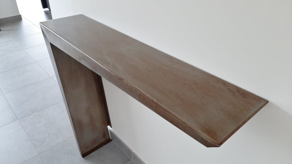Console design minimaliste en métal "NAOS"