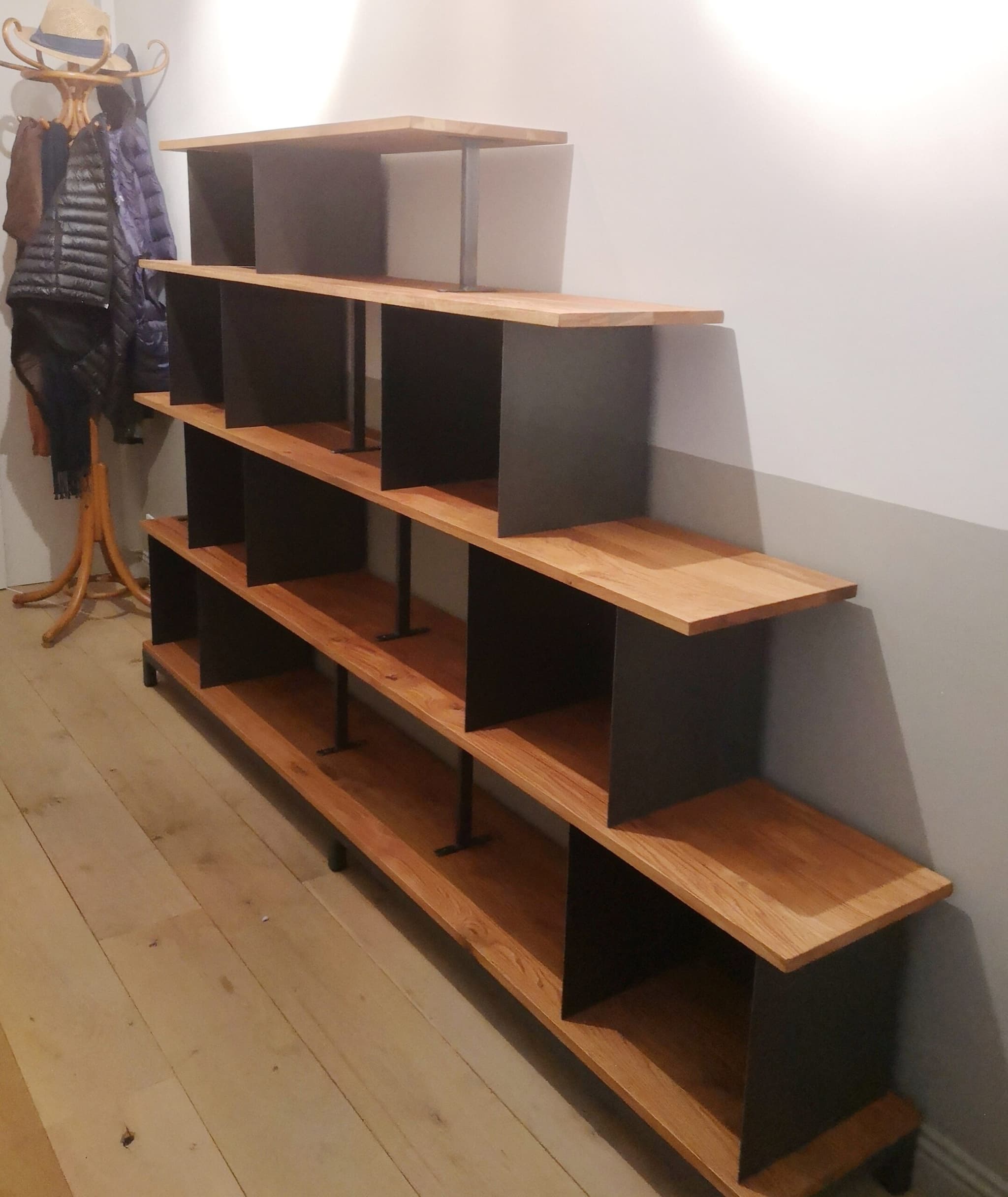 Créative Bibliothèque cubes métal et bois MODULABLE "ULTI"