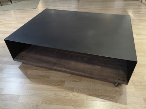 table basse double plateau en métal et  bois