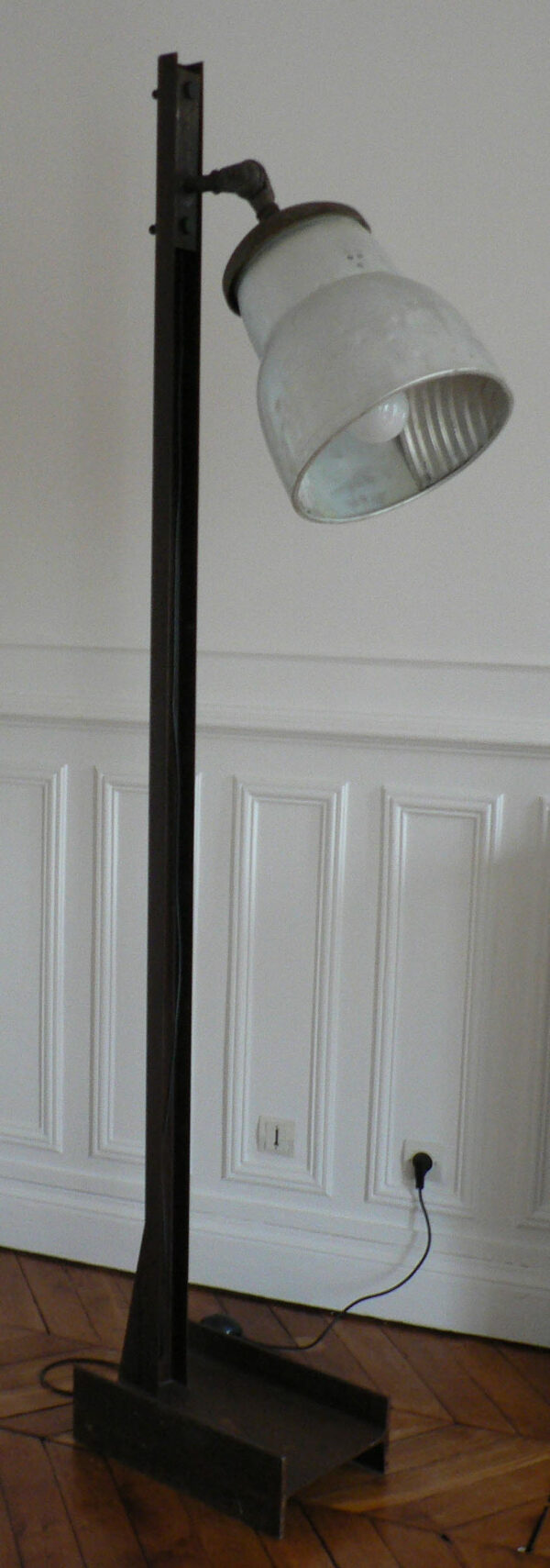 Lampadaire Industriel "PHILIPS" – Image 2