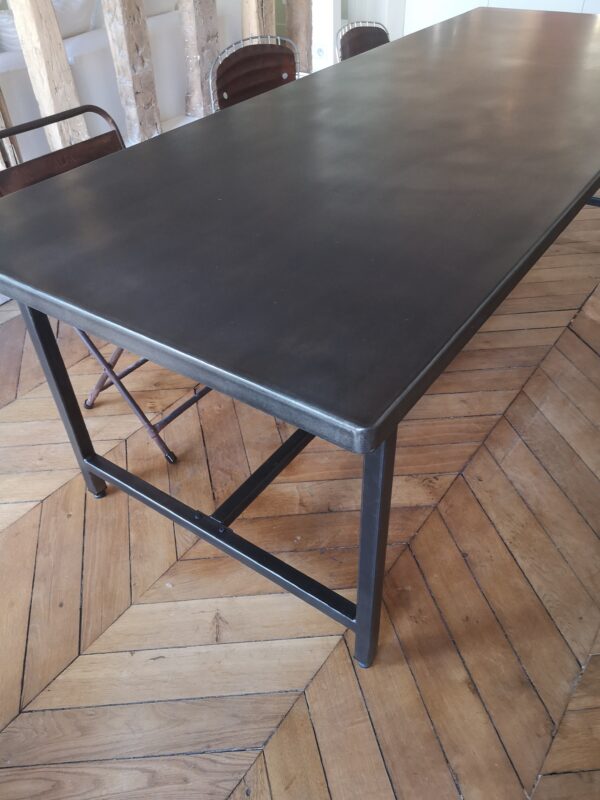 Table repas industrielle sur mesure type "MILITAIRE" pieds démonatbles – Image 2