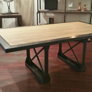 Table repas style industriel métal et bois massif "EIFFEL"